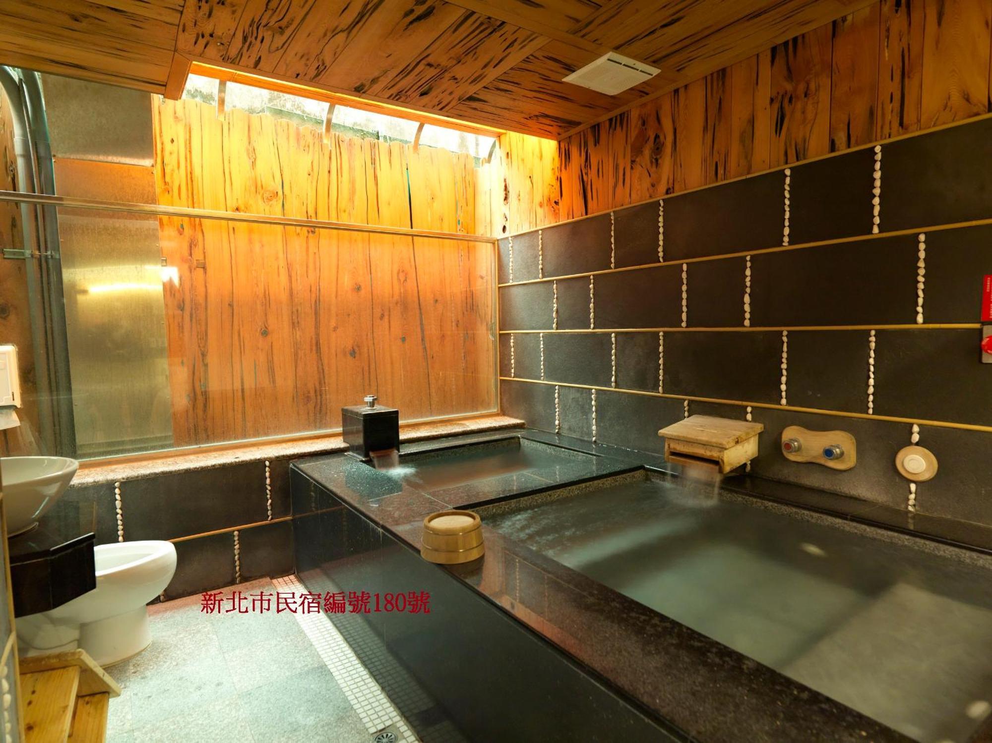 Sun Moon Bed& Breakfast Apartman Vulaj Kültér fotó